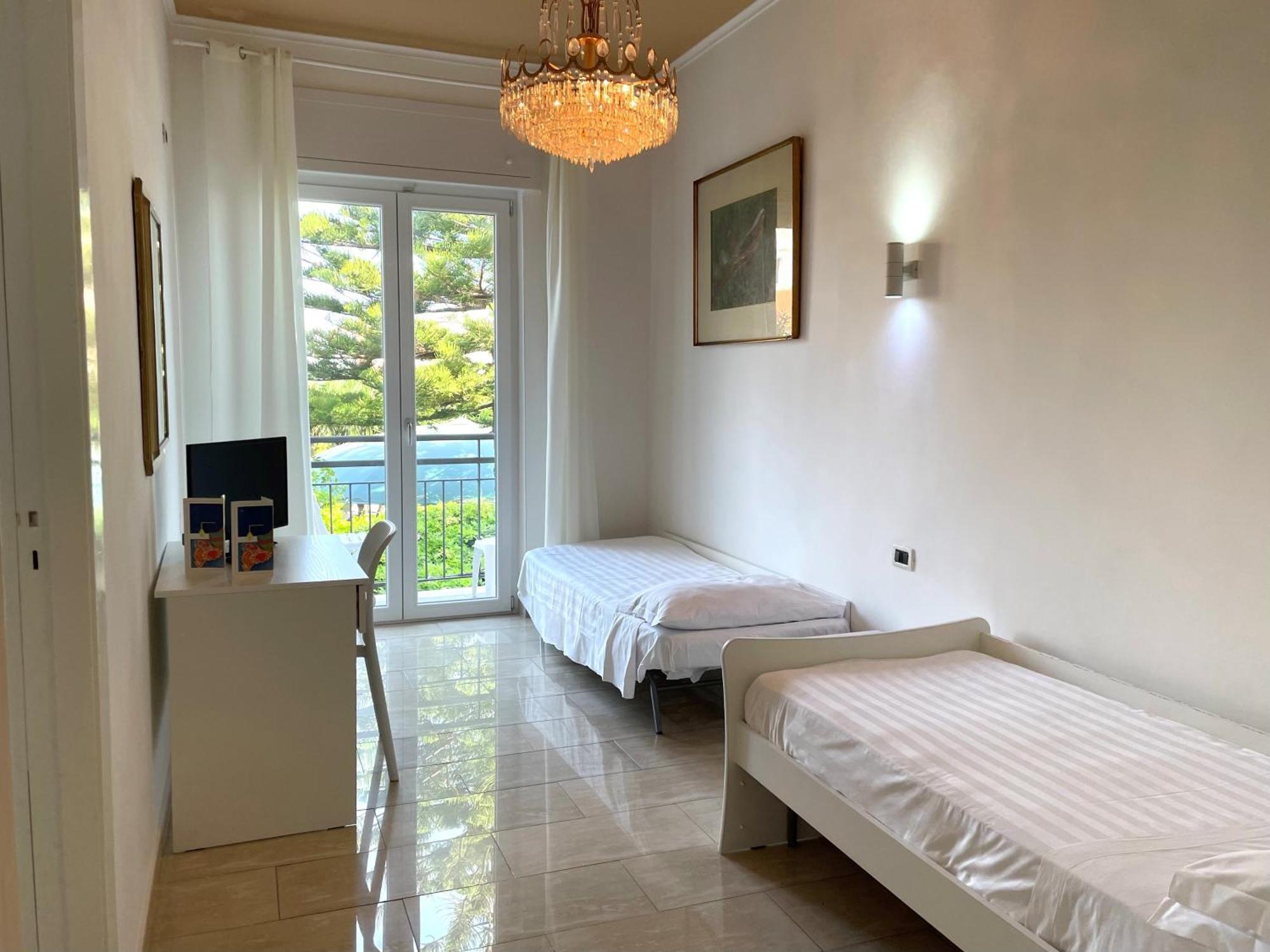 Aequa Hotel Vico Equense Phòng bức ảnh